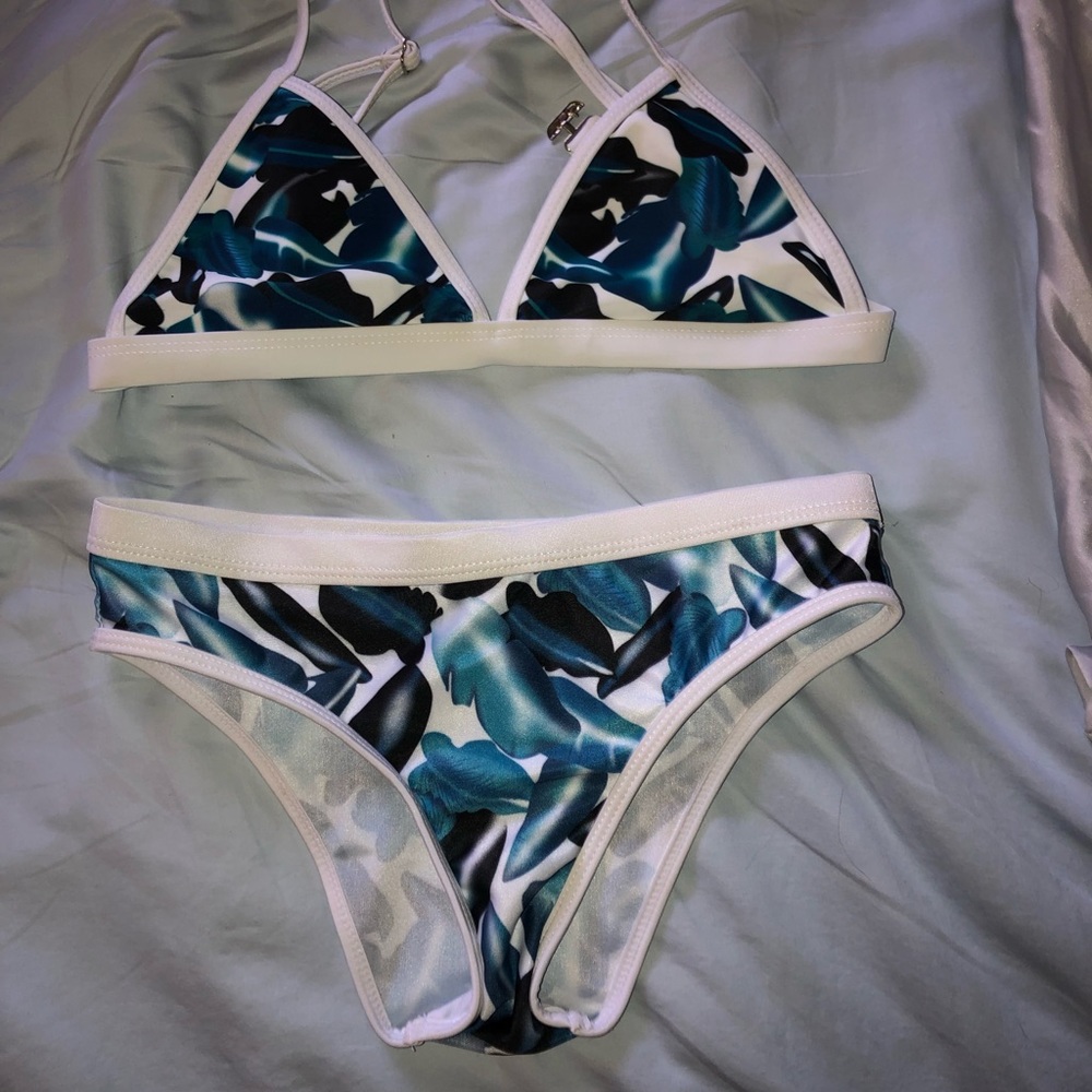 NEVER WORN tropical bikini